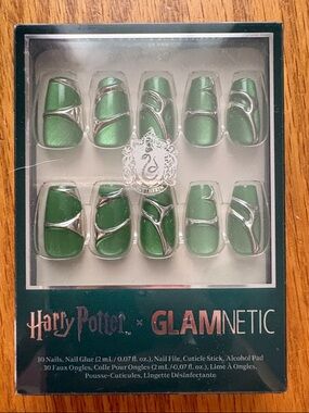 Harry Potter x GLAMNETIC Slytherin Green Metallic Press-On Nails
